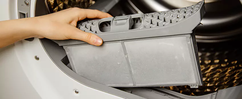 Signs Of A Clogged Dryer Lint Trap in Mililani Town, Hawaii